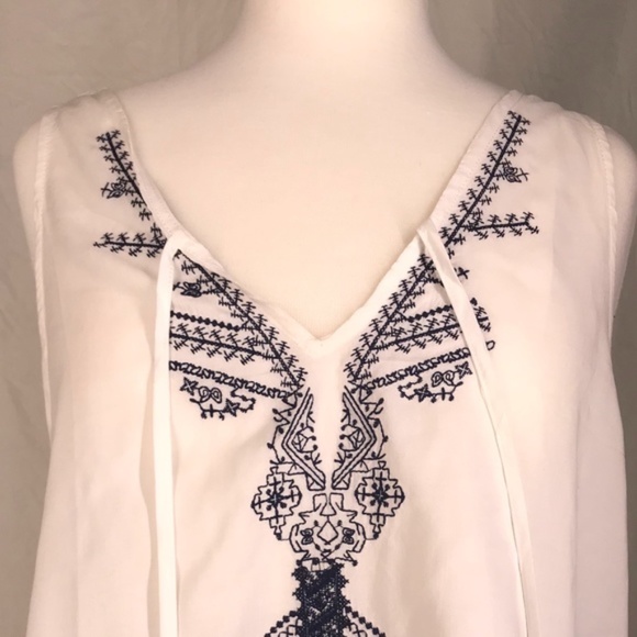 Urban Outfitters boho crop blouse NWT/ S - Picture 6 of 8
